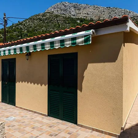 Pod Nespolom - One Bedroom With Terrace