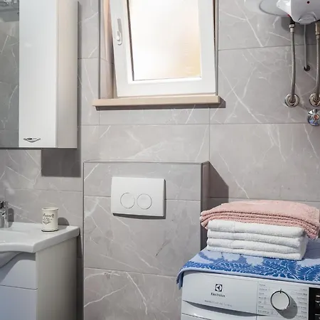 Апартаменты Pod Nespolom - One Bedroom With Terrace Трстено