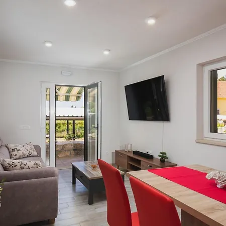 Pod Nespolom - One Bedroom With Terrace Трстено
