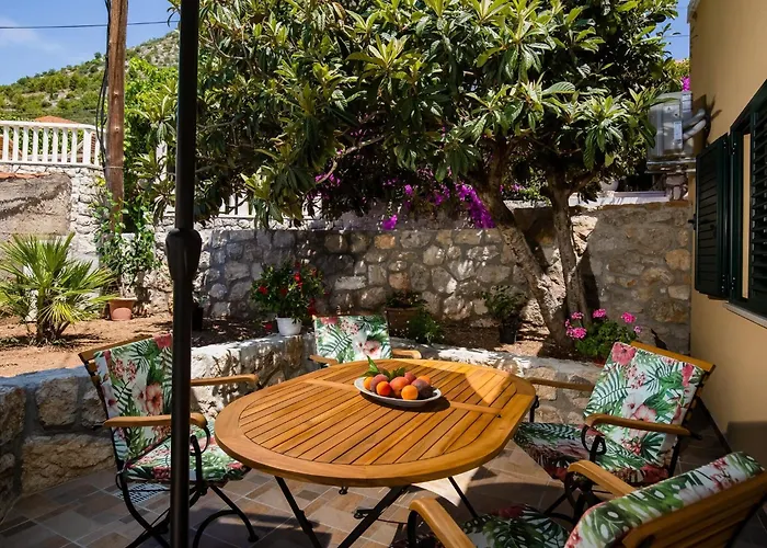 Pod Nespolom - One Bedroom With Terrace *