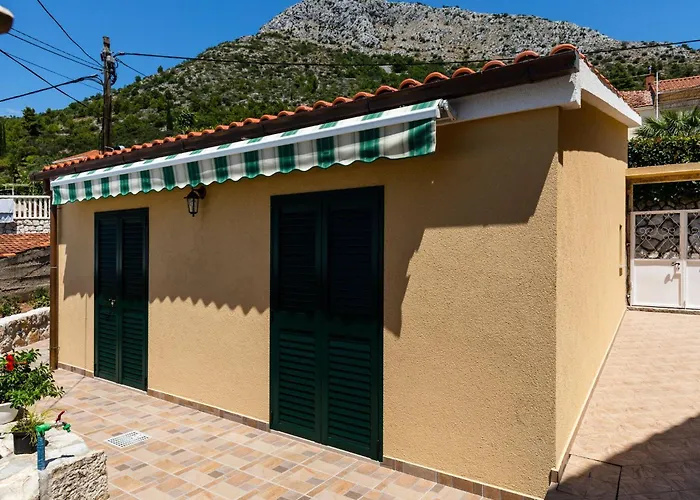 Pod Nespolom - One Bedroom With Terrace