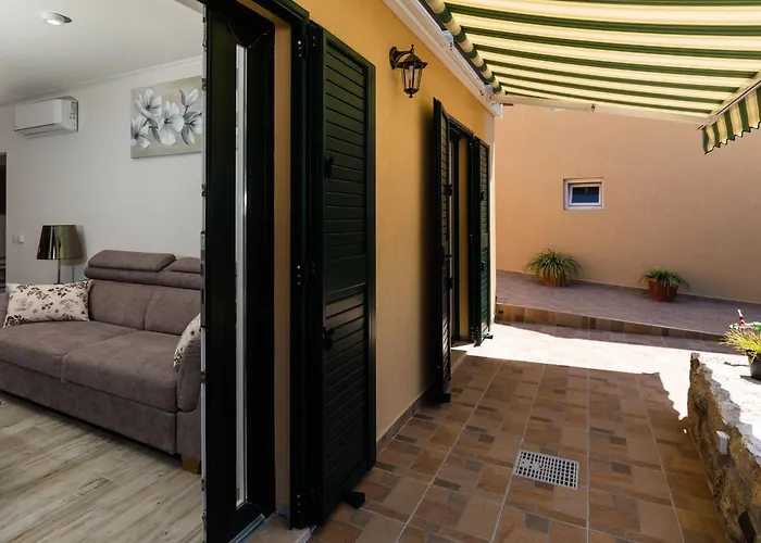 דירה Pod Nespolom - One Bedroom With Terrace